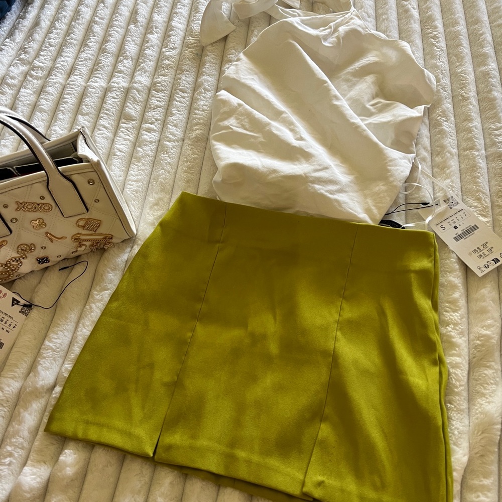 Zara Lime Green Mini Skirt